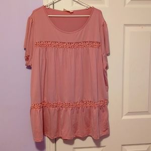 Short sleeve  Floral inlay  top